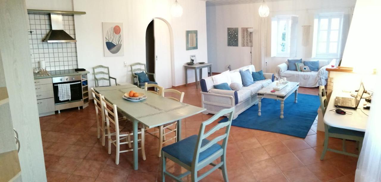 Pine Trees And Sea View Houses In Hydra - Daphne, Chloe, Myrto, Eleni Exterior photo