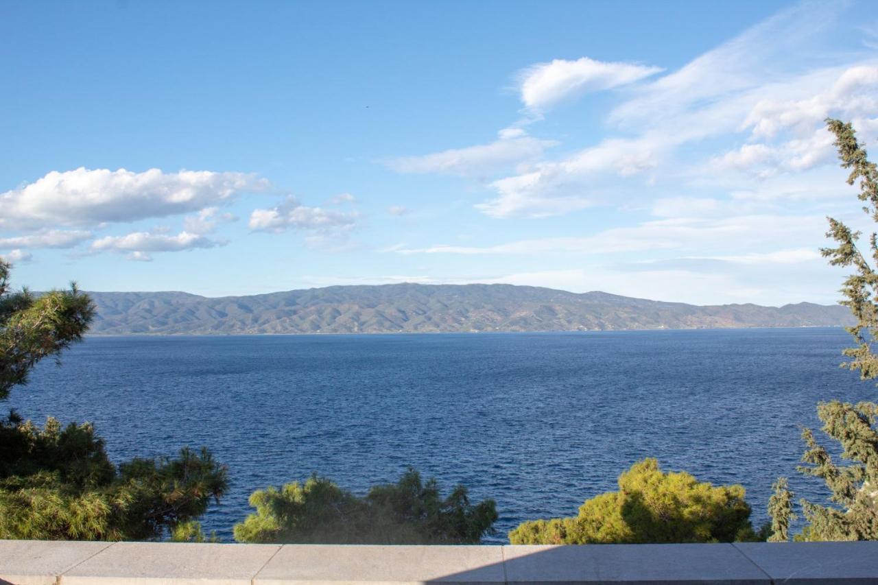 Pine Trees And Sea View Houses In Hydra - Daphne, Chloe, Myrto, Eleni Exterior photo