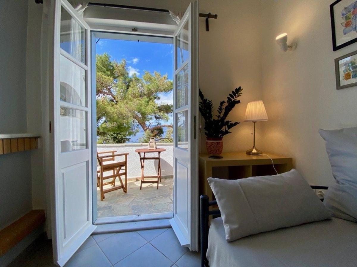 Pine Trees And Sea View Houses In Hydra - Daphne, Chloe, Myrto, Eleni Exterior photo