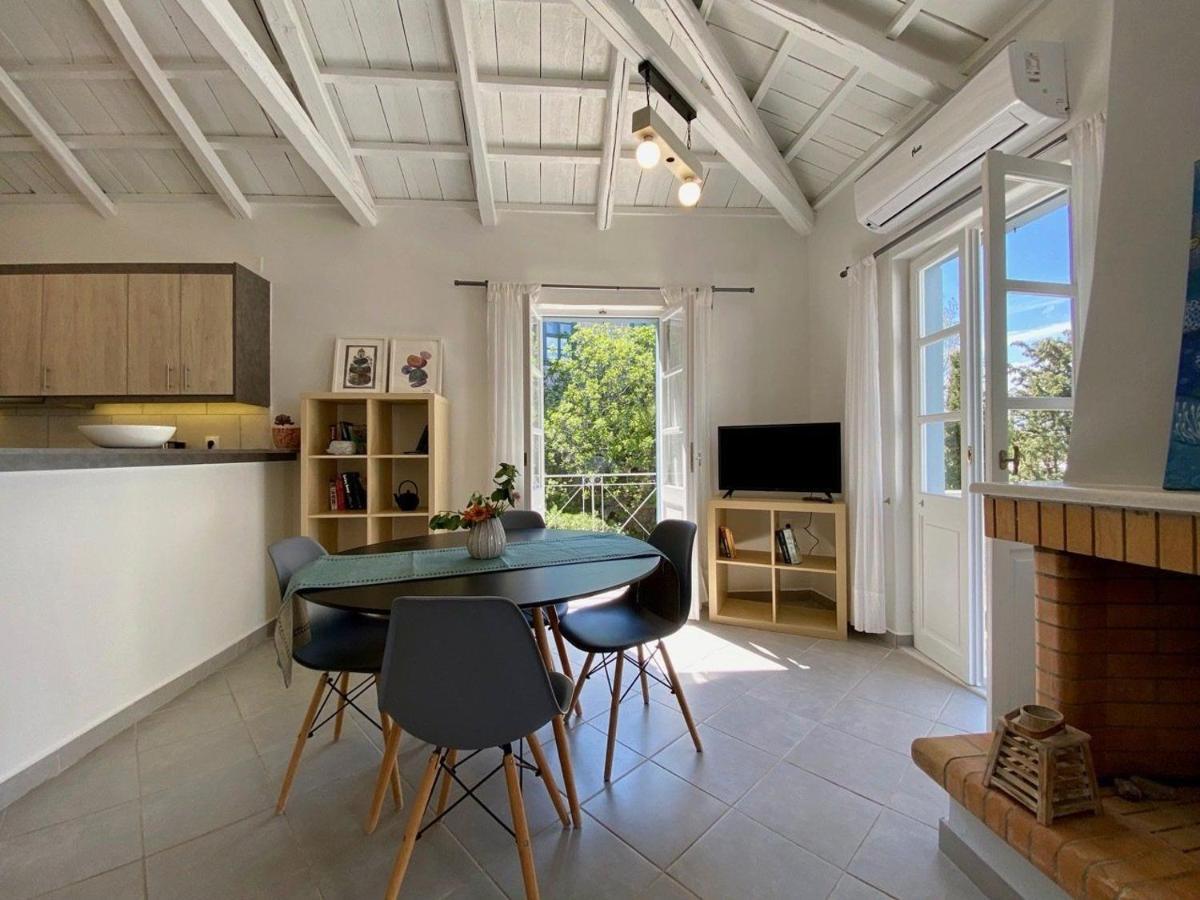 Pine Trees And Sea View Houses In Hydra - Daphne, Chloe, Myrto, Eleni Exterior photo