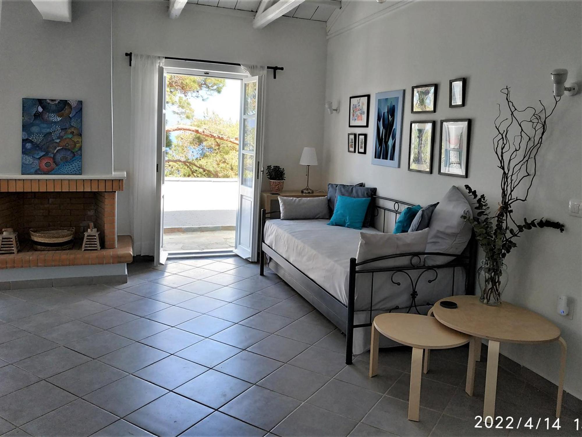Pine Trees And Sea View Houses In Hydra - Daphne, Chloe, Myrto, Eleni Room photo