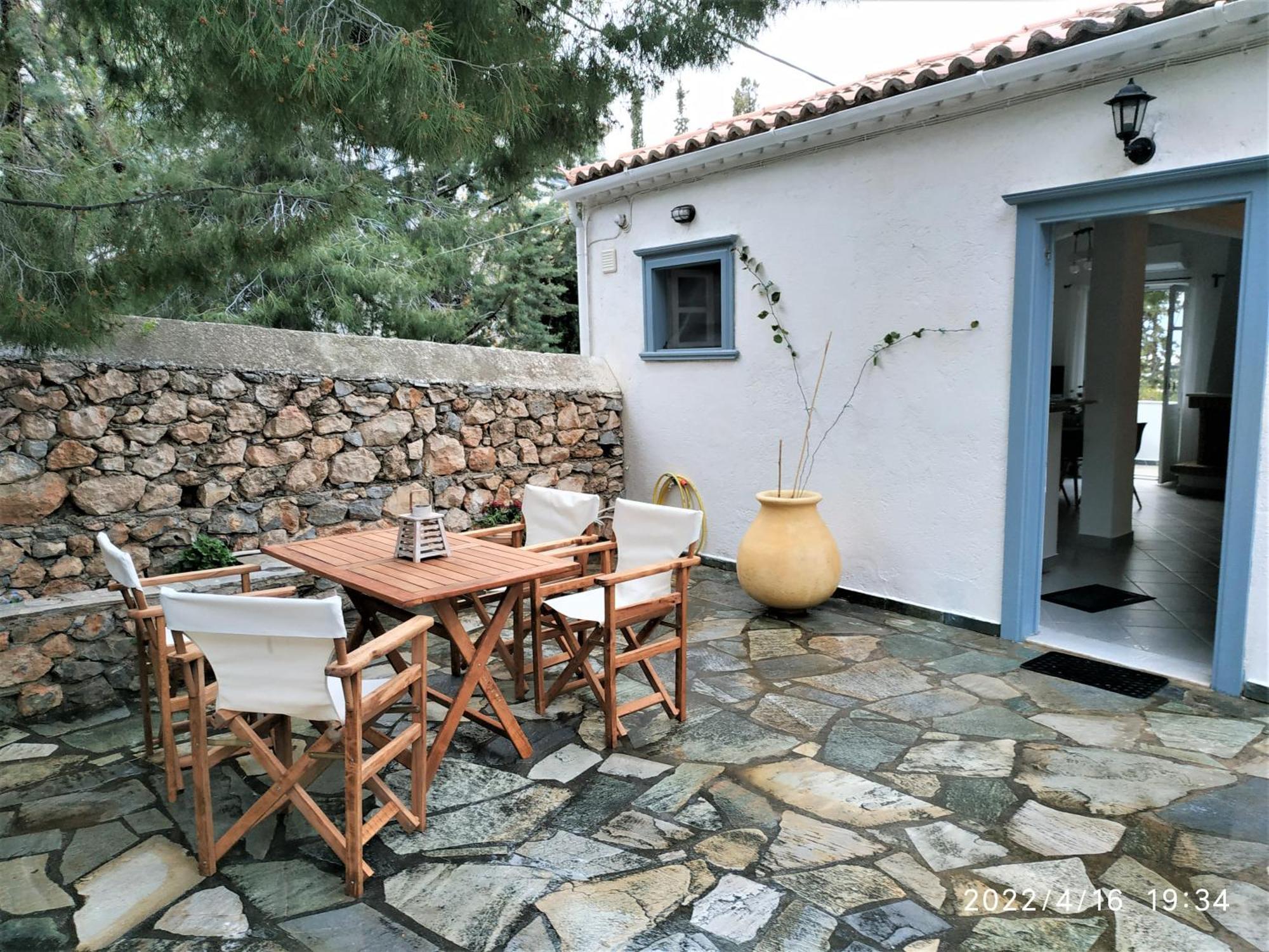 Pine Trees And Sea View Houses In Hydra - Daphne, Chloe, Myrto, Eleni Room photo