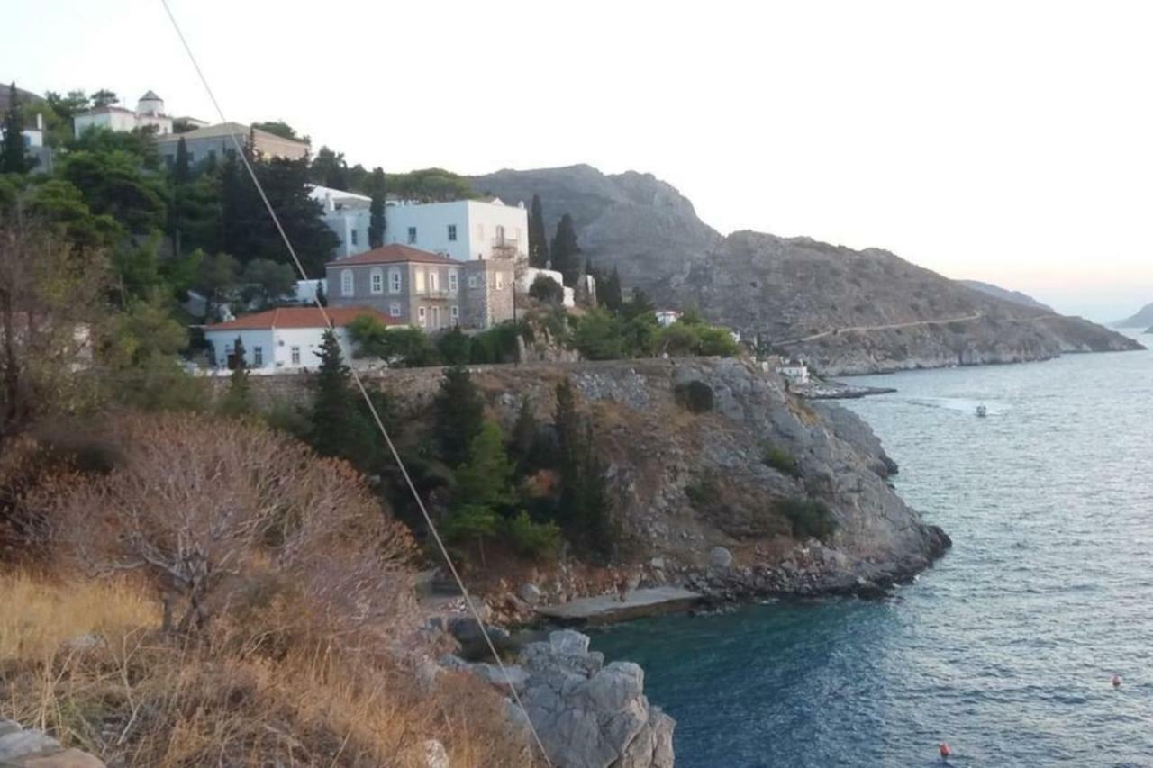 Pine Trees And Sea View Houses In Hydra - Daphne, Chloe, Myrto, Eleni Exterior photo